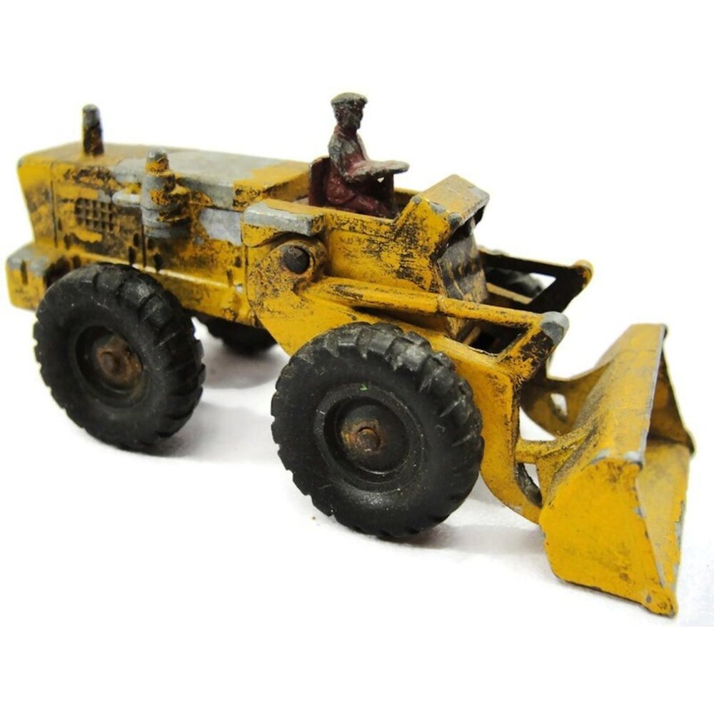 Vintage Aveling-Barford Tractor Shovel Yellow Toy By Lesney England 4" Long